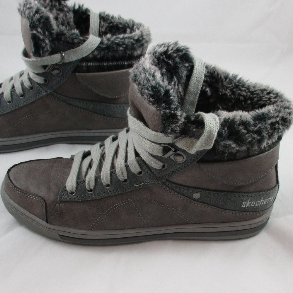 Skechers Leather Faux Fur Lined Boot - Size 7